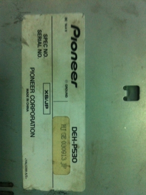 Pioneer DEH-P530 USB Ipod MP3 CD คุมกล่องCD 1ปรีเอ้า 1AUX ไฟ7สี มือ2 ญี่ปุ่น