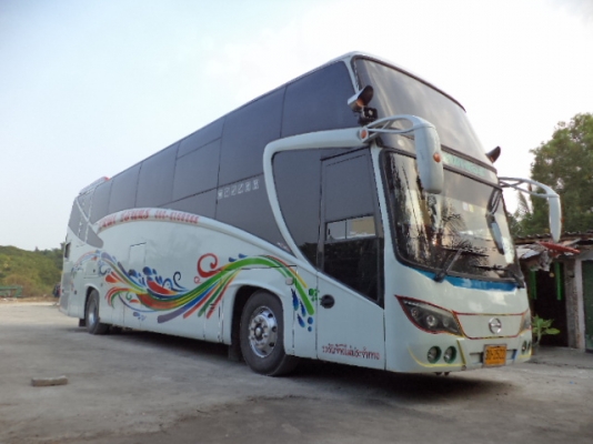 รถบัสแอร์45ที่นั่งให้เช่า0895169388ไลน์yutnatour