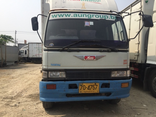 ขาวด่วนครับ HINO FF3H ตู้ 3 บาน พร้อมใช้งานครับ มี 2 คัน