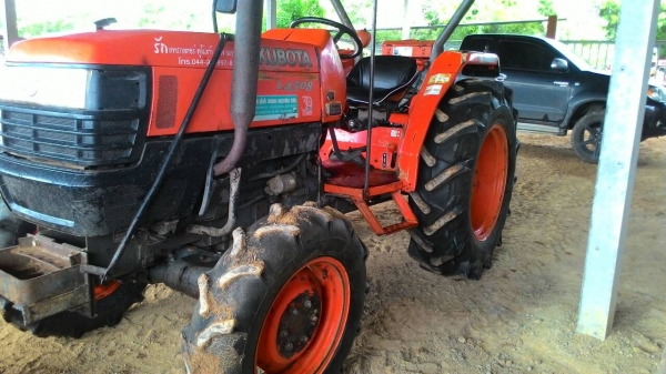 ขายรถไถ KUBOTA L4508 พร้อมผาน6 รถไร่ เครื่องดี ราคา 220,000 อ.แกลง จ.ระยอง มีรถขนส่งบริการทั่วไทย สอบถาม 0818618678 id line =carbonthai