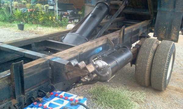 ขายรถหกล้อดั้ม ขายรถหกล้อดั้ม