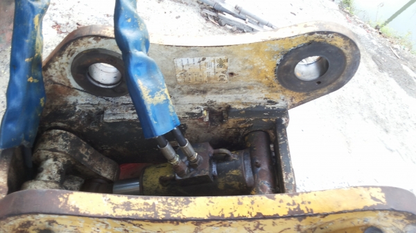 ขายด่วนบู้งกิ้รถแม็คโคร120พร้อมตัวงับใส่ได้กับรถแม็คโครทูกรุ่นทูกยี้ห่อของนอก ขายด่วนบู้งกิ้รถแม็คโคร120พร้อมตัวงับใส่ได้กับรถแม็คโครทูกรุ่นทูกยี้ห่อของนอก