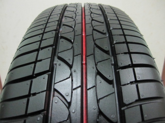 ขายยางติดรถป้ายแดงปี 15 ยี่ห้อ Bridgestone ขนาด 175 65R 15 ใส่ City และ Jazz