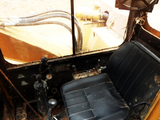 ขาย MITSUBISHI MS062 ติดหัวคีบ ขาย MITSUBISHI MS062 ติดหัวคีบ