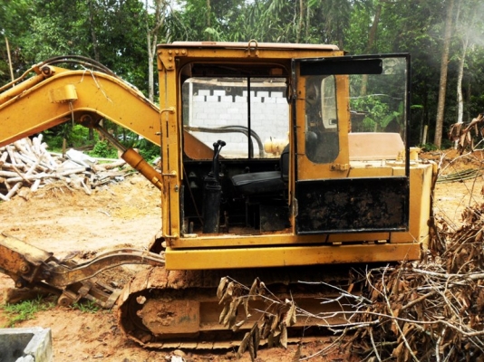 ขาย MITSUBISHI MS062 ติดหัวคีบ ขาย MITSUBISHI MS062 ติดหัวคีบ