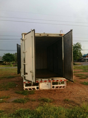 ขายตู้แห้ง 10  บาน