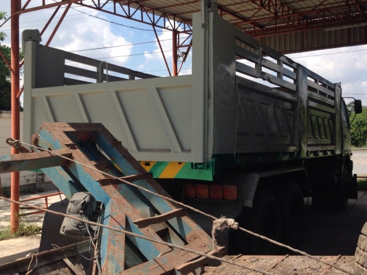 ขายรถ10ล้อกระบะบรรทุกดั้ม  HINO FM2K 260แรงม้า/ปี39 พร้อมใช้งาน ราคาต่อรองได้