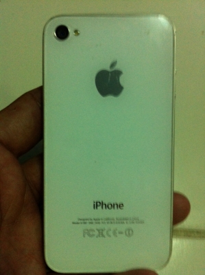 IPHONE 4S สีขาว 16GB เครื่องศูนย์ไทย ติด Icould สภาพสวย มือ2 ไม่ให้อุปกรณ์ ให้แต่ตัวเครื่อง IPHONE 4S สีขาว 16GB เครื่องศูนย์ไทย ติด Icould สภาพสวย มือ2 ไม่ให้อุปกรณ์ ให้แต่ตัวเครื่อง