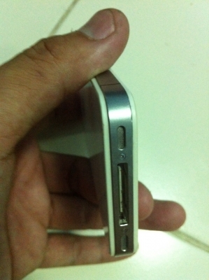 IPHONE 4S สีขาว 16GB เครื่องศูนย์ไทย ติด Icould สภาพสวย มือ2 ไม่ให้อุปกรณ์ ให้แต่ตัวเครื่อง IPHONE 4S สีขาว 16GB เครื่องศูนย์ไทย ติด Icould สภาพสวย มือ2 ไม่ให้อุปกรณ์ ให้แต่ตัวเครื่อง
