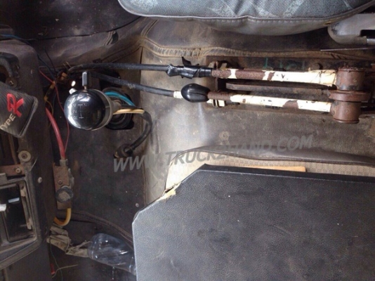 รถบรรทุก 10 ล้อ MITSUBISHI FN527 220 แรงม้า ปีจดทะเบียน 2546 รถบรรทุก 10 ล้อ MITSUBISHI FN527 220 แรงม้า ปีจดทะเบียน 2546