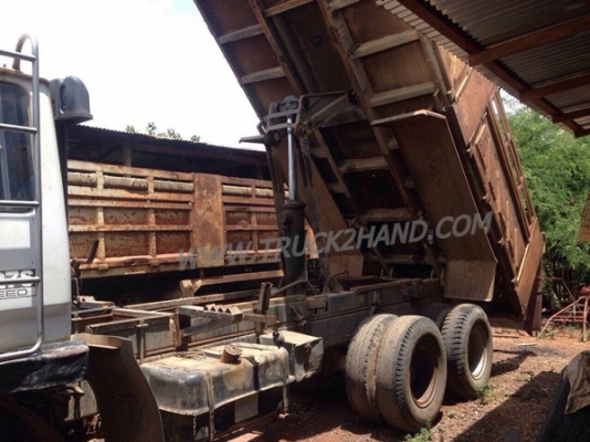 รถบรรทุก 10 ล้อ MITSUBISHI FN527 220 แรงม้า ปีจดทะเบียน 2546 รถบรรทุก 10 ล้อ MITSUBISHI FN527 220 แรงม้า ปีจดทะเบียน 2546