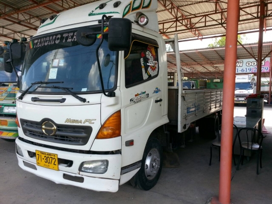 ขายรถ6ล้อ HINO FC4J 144แรงม้า/2เพลา/ปี52 พร้อมใช้งาน