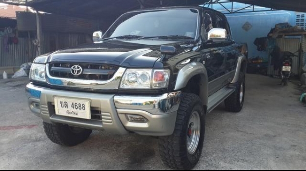 ขาย toyota sport cruiser D4D 4x4 ปี04