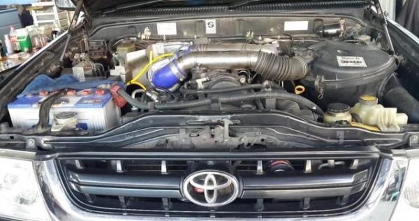 ขาย toyota sport cruiser D4D 4x4 ปี04