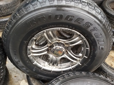 ขายล้อขอบ15 6รู กว้าง7.5 MASTER พร้อมยาง255/70/15  4 ล้อ