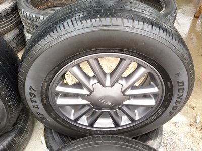 ขายล้อแม็กISUZU All New 16สีกัล ยาง215/65/16 ปี 1313 4 ล้อ