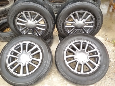 ขายล้อแม็กISUZU All New 16สีกัล ยาง215/65/16 ปี 1313 4 ล้อ