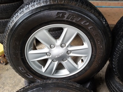 ขายล้อแม็กISUZU All New ขอบ16ยาง245/70/16  4 ล้อ