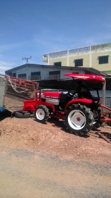 ปัญญาแทรคเตอร์ จัดให้ครับ ยันม่า EF352 PT ใบมีดคานล่าง พร้อมส่งทั่วไทย..จัดส่ง อ.ปางศิลาทอง จ.กำแพงเพชร