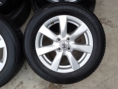 ขายล้อแม็กNISSAN ALMERA VL(รุ่นTOP) ยางปี14  4 ล้อ