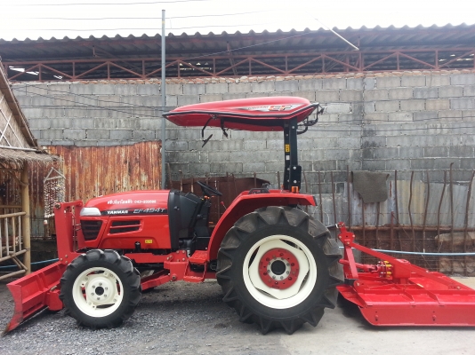 นางฟ้ามาแล้วจ้าๆๆๆ ยันร์ม่า EF494T 4 WD สภาพใกล้เคืองรถใหม่ป้ายแดง ทำงาน 120 ชั่วโมง