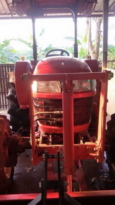 นางฟ้ามาแล้วจ้าๆๆๆ ยันร์ม่า EF494T 4 WD สภาพใกล้เคืองรถใหม่ป้ายแดง ทำงาน 120 ชั่วโมง