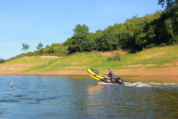 เรือยางMarine rouge