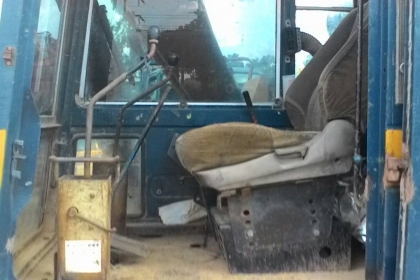 KOMATSU PC100-3 เปลี่ยนเครื่องISUZU 6BD-165แรงมีแอร์