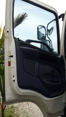 รถฮีโน่ 10 ล้อ หัวลาก 320 แรงม้า. ปี 48  ( ขายแม่ , ลูก. )     สนใจติดต่อ  081 - 6079515