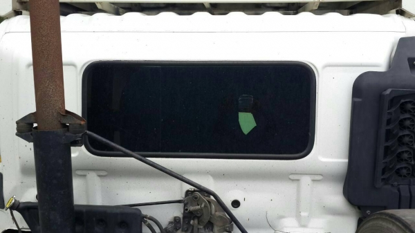 รถฮีโน่ 10 ล้อ หัวลาก 320 แรงม้า. ปี 48  ( ขายแม่ , ลูก. )     สนใจติดต่อ  081 - 6079515