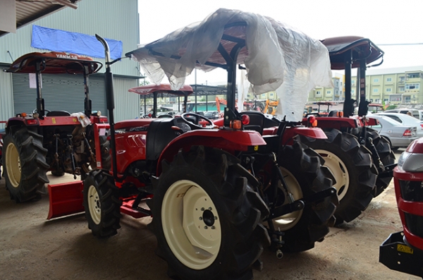 รถแทรกเตอร์ 39 แรง