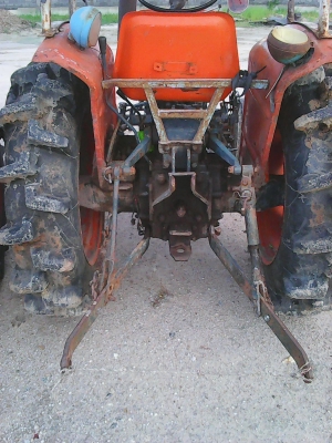 ขายรถไถKUBOTA L240  พร้อมใช้ สวยๆ สีเดิมๆ แรงๆ