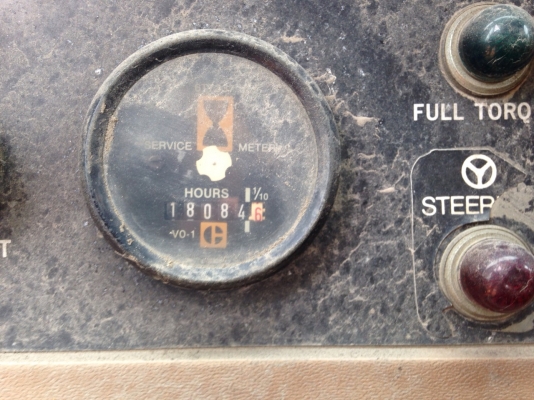 ขายด่วน !!! รถตัก CAT 988B รถนอก สภาพสวย มีเอกสารครบ พร้อมใช้งาน (เจ้าของขายเอง)