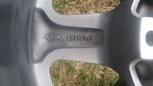 ขายล้อแม็กขอบ 16 6รู