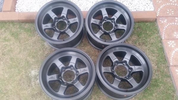 ขายล้อแม็กขอบ 16 6รู