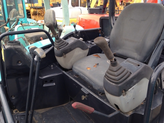 ขายด่วน !! รถแม็คโค KOBELCO AX30U-1 รถนอก สภาพสวย เอกสารครบ พร้อมใช้งาน (เจ้าของขายเอง) ขายด่วน !! รถแม็คโค KOBELCO AX30U-1 รถนอก สภาพสวย เอกสารครบ พร้อมใช้งาน (เจ้าของขายเอง)