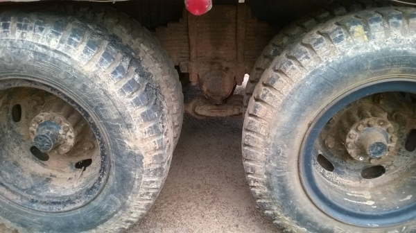 ขาย 10 ล้อ หัวยาว 2 เพลาใหญ่ ช่วงล่างใหญ่จัมโบ้ เครื่อง EH700 168 แรงม้า คัสซีสวย คานหน้าใหญ่ สโลว์กลาง พาวเวอร์ ทะเบียนพร้อมโอนครับ