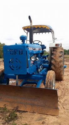 ขายรถแทรคเตอร์ FORD6600 T6ช่วงล่างดี พ.เพาเวอร์ อุปกรณ์ครบ ผาน3 ผาน7 สภาพพร้อมลงงาน เครื่องดี