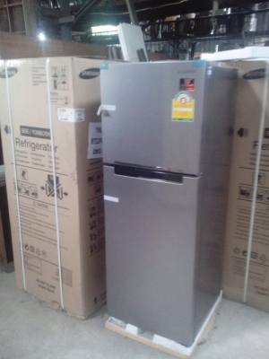 ขายตู้เย็น 8 คิว ของใหม่ ราคาใหม่เเพง ครับ