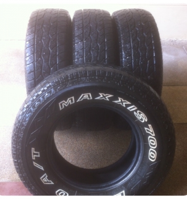 ยาง All Maxxis 235 75 15 กลางปี11 พร้อมใช้งาน ครับ