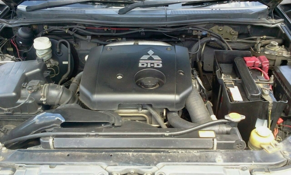 มิตซูบิชิไทรทัน 4 ประตู ไม่เคยทำสีไม่เคยเกิดอุบัติเหตุ มิตซูบิชิไทรทัน 4 ประตู ไม่เคยทำสีไม่เคยเกิดอุบัติเหตุ