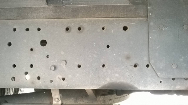 ขาย 6 ล้อ NQR 150 ออกห้างปี 52 ยาว 5.50 เมตร บรรทุกตู้แห้ง 3 บาน เครื่องดี คัสซีสวยตลอดเส้น แอร์เย็น ทะเบียนพร้อมโอน