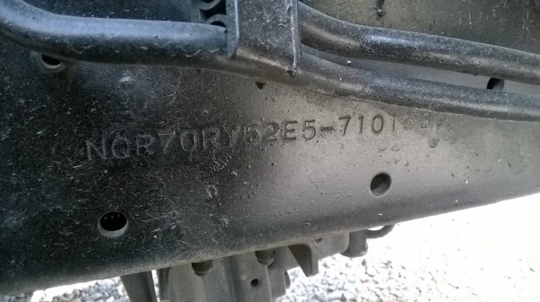 ขาย 6 ล้อ NQR 150 ออกห้างปี 52 ยาว 5.50 เมตร บรรทุกตู้แห้ง 3 บาน เครื่องดี คัสซีสวยตลอดเส้น แอร์เย็น ทะเบียนพร้อมโอน