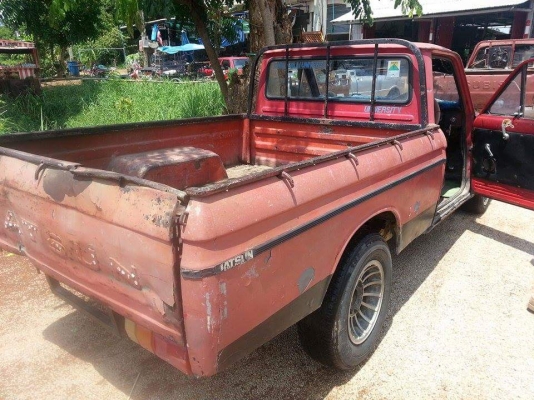 ขาย521สวยๆแห้งๆเดิมๆหายาก เครื่องแน่นเงียบพร้อมซิ่งวิ่ง120สบายๆ เกียร์คอแน่นๆ เกียร์เฟืองดีไม่มีหอน สภาพรถของครบๆสมบูรณ์ ล้อแม็ค+ยางใช้ได้อีกนาน เพลงดังฟังเพราะวิทยุเดิมติดดังฟังได้ แอร์ธรรมชาติ ประตูไม่มีตก กระจกขึ้นลงสะดวก หูช้างปกติ เกย์วัดต่างๆใช้ได้