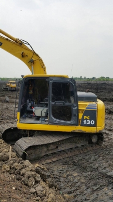 Komatsu pc 130-8.  ใช้งาน. 8000 ชม. สวยกริบ