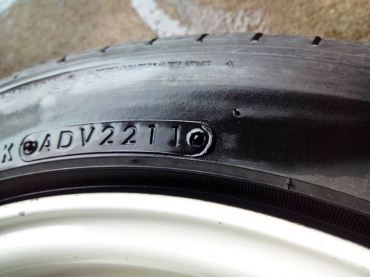 ขายแม็ก SPOON ขอบ15 4รู100พร้อมยาง4วง 4500