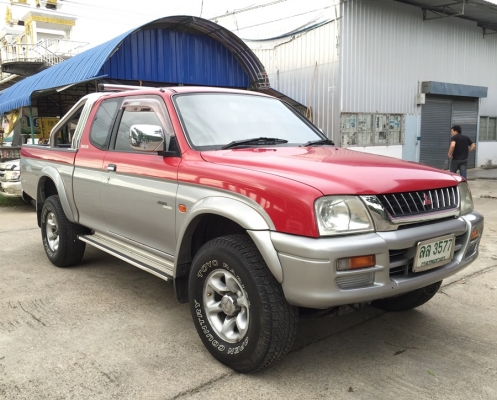 สตราด้า4WD รถเดิมๆสวย ทรงดีมีเสน่ห์ใช้งานน้อย น่าใช้สุดๆ 082-3816797