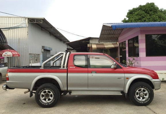 สตราด้า4WD รถเดิมๆสวย ทรงดีมีเสน่ห์ใช้งานน้อย น่าใช้สุดๆ 082-3816797