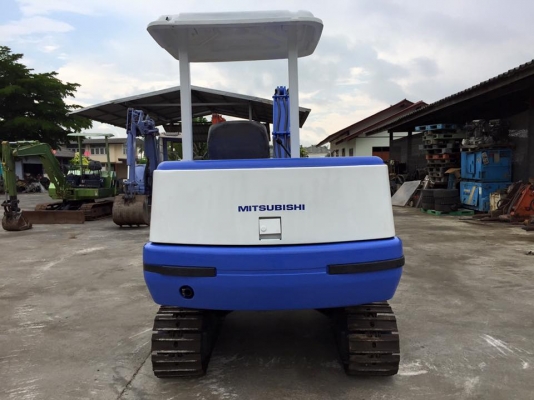 รถขุด MITSUBISHI MM30 ทำสีใหม่ นำเข้า มือสองญี่ปุ่น