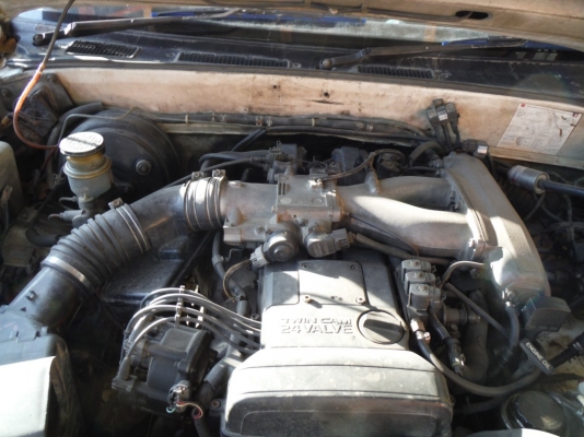 ขายเครื่อง 2Jพร้อมแก๊สหัวฉีดถังใบใหญ่